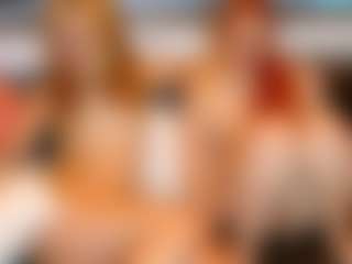 Live cam show with foxymia68 - Dildo on SmokeAndPoke