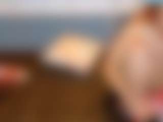Live cam show with foxymia68 - Tease on Livezox
