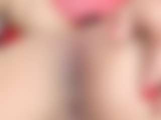 Live cam show with foxymia68 - Lesbian on dropp.cam