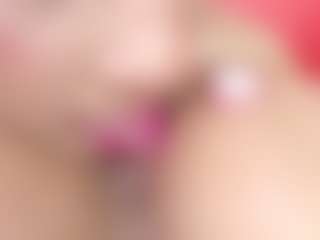 foxymia68's Live Sex Cam Show