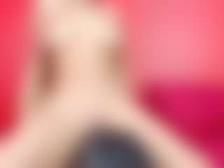 Live cam show with foxymia68 - Skinny on Hubzter Live