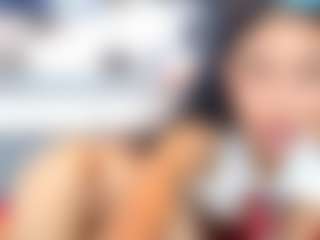 foxymia68's Live Sex Cam Show