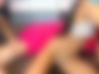 foxymia68's Live Sex Cam Show