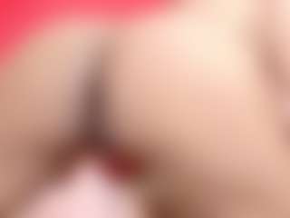 foxymia68's Live Sex Cam Show