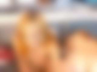 foxymia68's Live Sex Cam Show