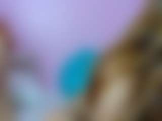 Live cam show with foxymia68 - Sexy on StripNow