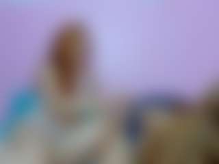 Live cam show with foxymia68 - Sexy on livesuperchat.net