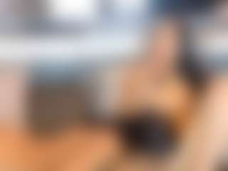 foxymia68's Live Sex Cam Show