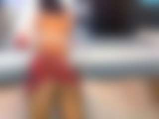 foxymia68's Live Sex Cam Show