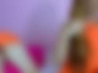 Live cam show with foxymia68 - Skinny on Fling VIP Chat