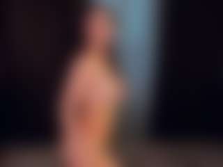 Live cam show with Emma - Camel Toe on camgirlchat.live