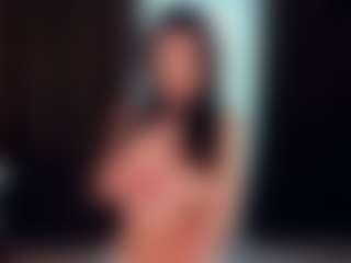 Live cam show with Emma - Big Tits on CamSodaAdn