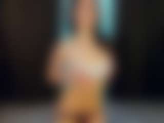 Emma's Live Sex Cam Show