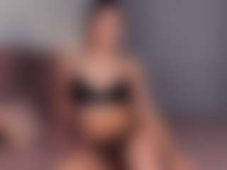 Live cam show with Emma - Public BBW on x69.live