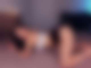 Live cam show with Emma - Nipple Piercings on Camming Site