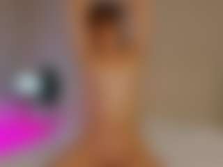 kira-lure's Live Sex Cam Show
