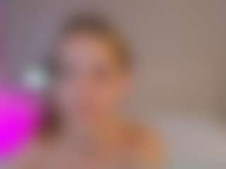Live cam show with kira-lure - Small Tits on Camming Site