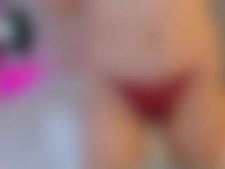 kira-lure's Live Sex Cam Show
