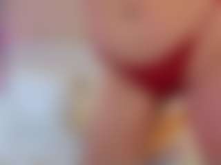 kira-lure's Live Sex Cam Show