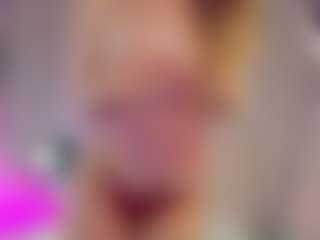 kira-lure's Live Sex Cam Show