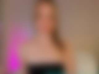 Live cam show with kira-lure - HD on Fit Hotties