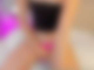 kira-lure's Live Sex Cam Show