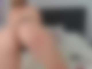 kira-lure's Live Sex Cam Show