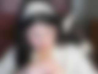 Live cam show with KisaModel - Teen (18+) on Cam Slut