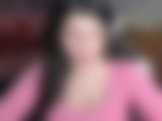 Live cam show with KisaModel - Green Eyes on Dare Cams