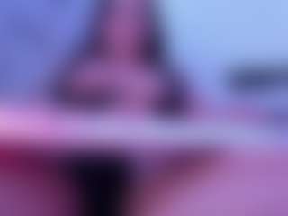 Live cam show with LexyyFoxx - Strip on Stripli.com