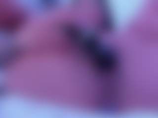 Live cam show with LexyyFoxx - Saliva on CamSodaAdn
