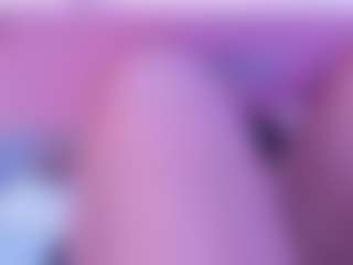 Live cam show with LexyyFoxx - Longhair on friskycurves.com