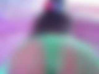 Live cam show with LexyyFoxx - Yoga MILF on Dolls Live