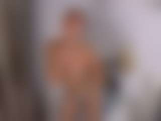 LuciFurniss's Live Sex Cam Show