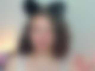 Live cam show with MaryF0x - Average on TastyBlacksLive