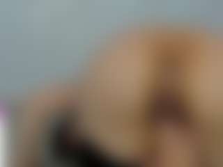 Live cam show with MaryF0x - Moaning on Cam Slut