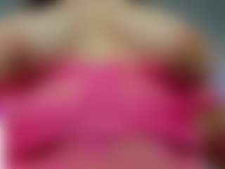 Live cam show with MaryF0x - Spankass on Camsoda
