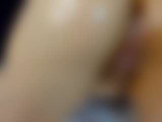 Live cam show with MaryF0x - Body Massage on TastyBlacksLive