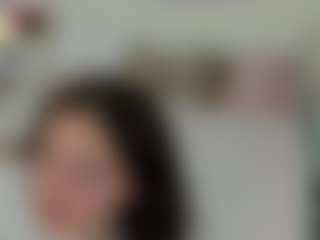 Live cam show with MaryF0x - Moan on Dolls Live