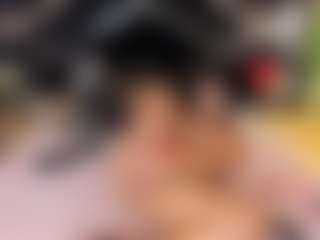 Live cam show with MeganRicci - Toys on Instabang