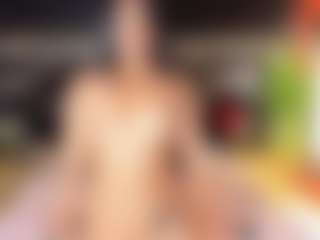 Live cam show with MeganRicci - Brown Hair on eurowanks.com | colombia