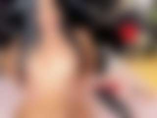 Live cam show with MeganRicci - Athletic on Soda Cam