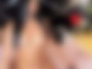 Live cam show with MeganRicci - Shaved Pussy on Free Soda