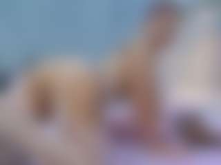 Live cam show with MissKayaa - Public on Chatstar