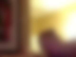 Live cam show with MrNMrsReigns - Moaning on CamwithHer