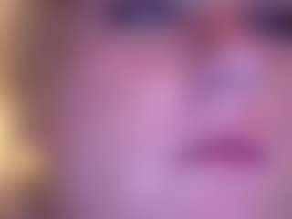 MrNMrsReigns's Live Sex Cam Show