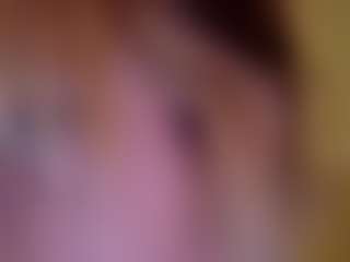 MrNMrsReigns's Live Sex Cam Show