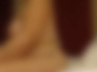 MrNMrsReigns's Live Sex Cam Show