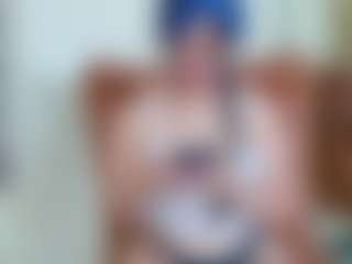 Show en direct avec Nathy Ferrer - Fingering sur Camsoda