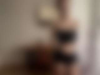 Live cam show with OdaRabine - Full Nudity on Camsoda
